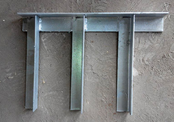 Cable bracket